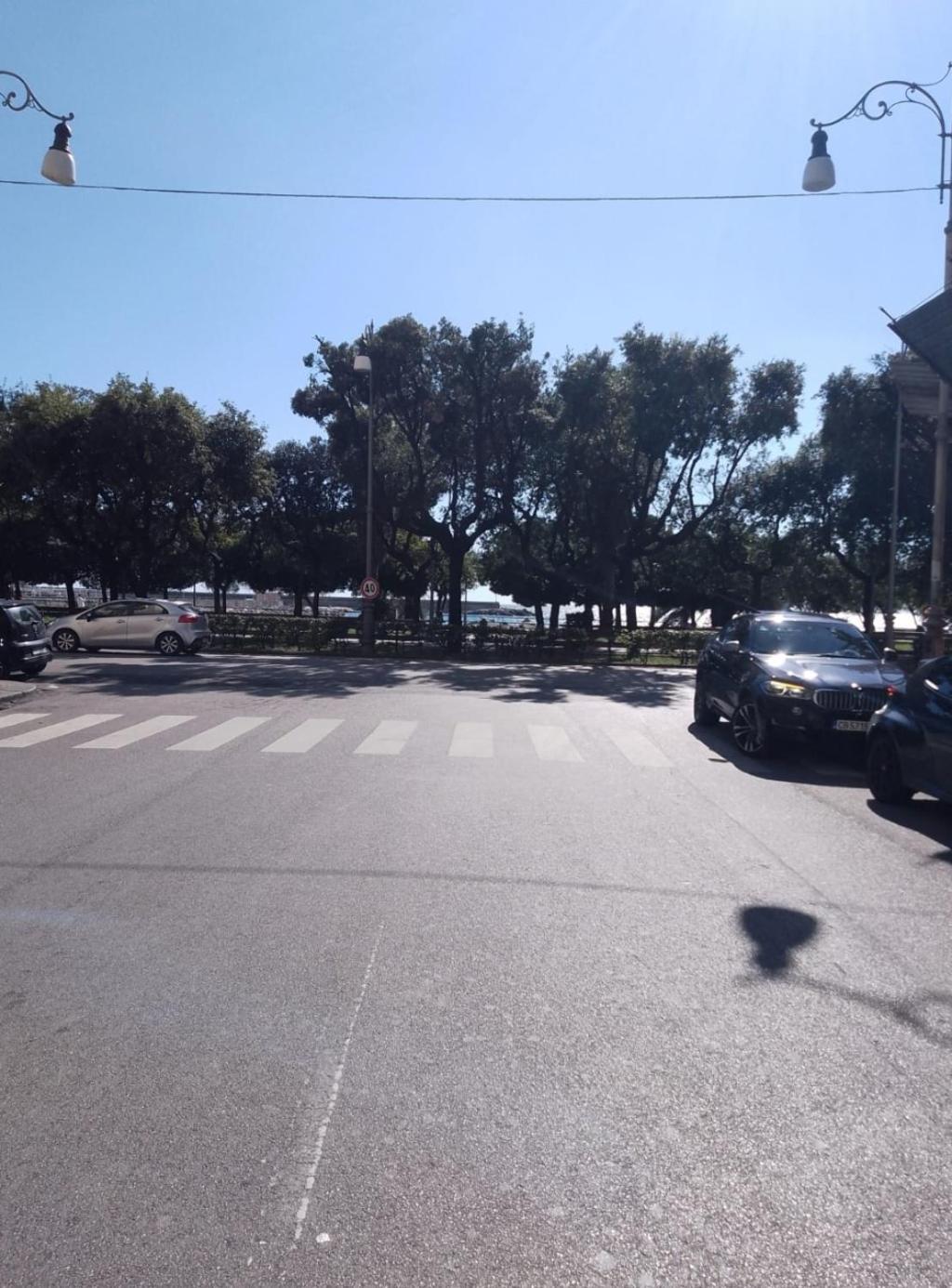 Casa Vacanza La Maison De Losyram Art Σαλέρνο Εξωτερικό φωτογραφία