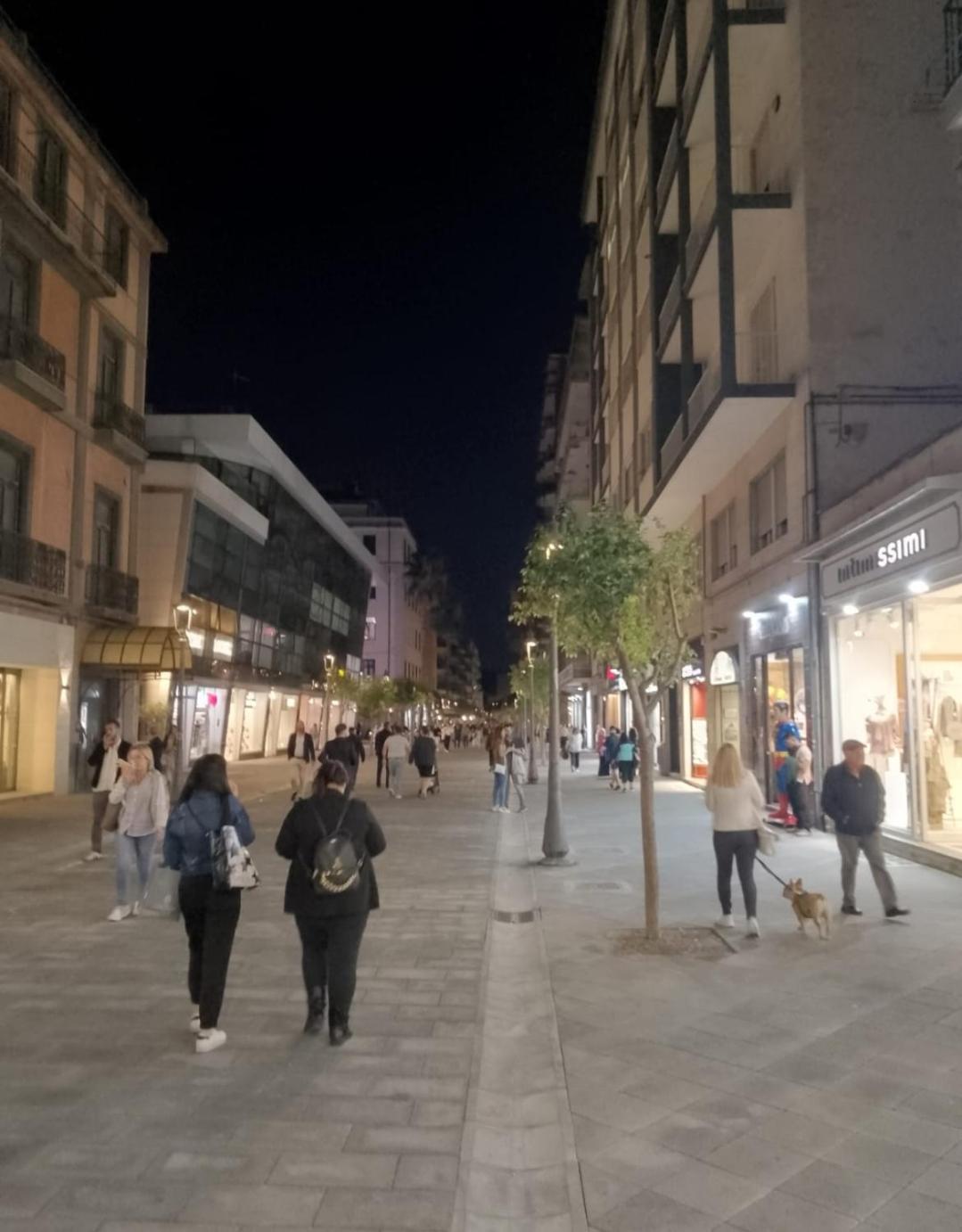 Casa Vacanza La Maison De Losyram Art Σαλέρνο Εξωτερικό φωτογραφία